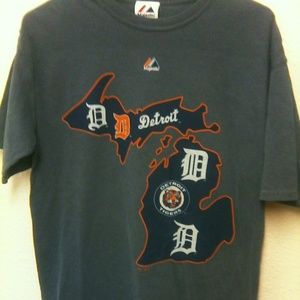 MLB Detroit Tiger's Men's Shirt